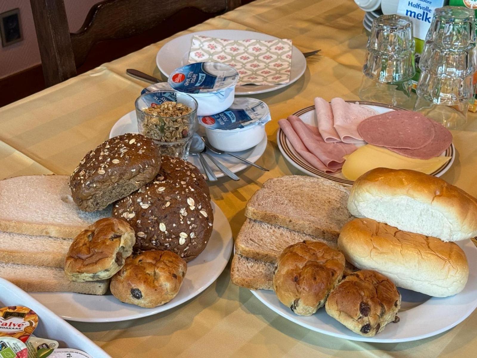 Vino Grando 'T Klooster Bed & Breakfast Odiliapeel ภายนอก รูปภาพ