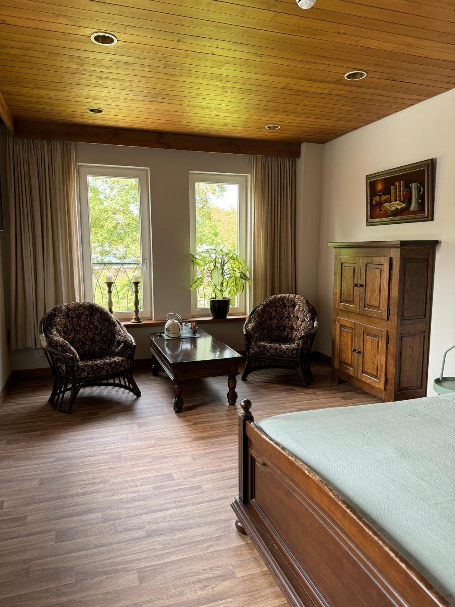 Vino Grando 'T Klooster Bed & Breakfast Odiliapeel ภายนอก รูปภาพ